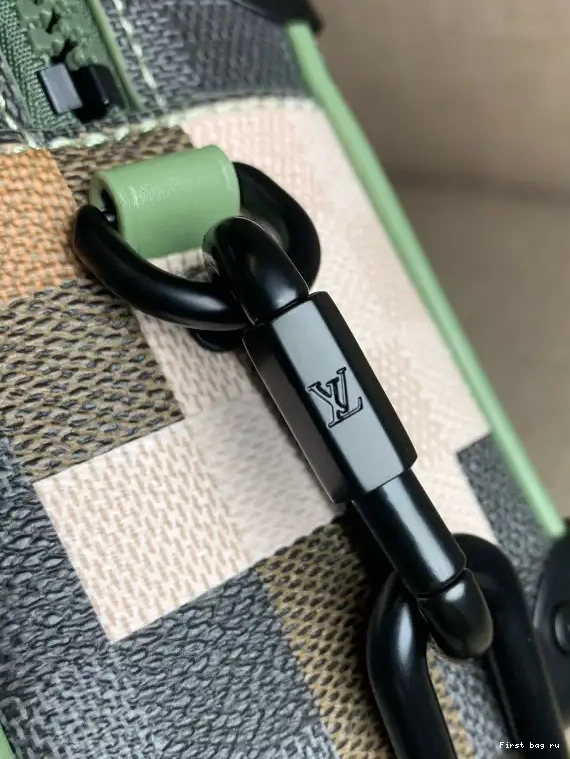 First bag ru TRUNK LOUIS VUITTON SOFT MINI 0414